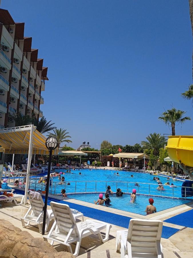 Gumus Hotel Arsuz Экстерьер фото